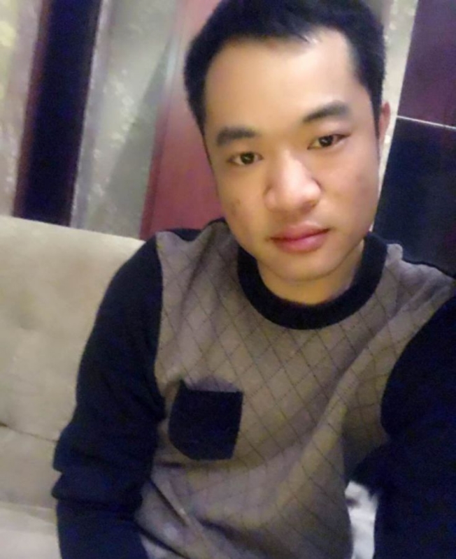 人生快乐的第一张照片--海峡交友网