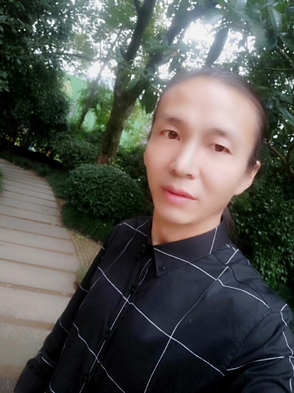 北方的狼的第一张照片--海峡交友网