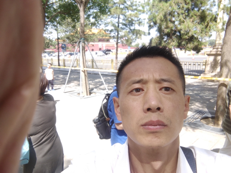 刘红兵的第一张照片--海峡交友网
