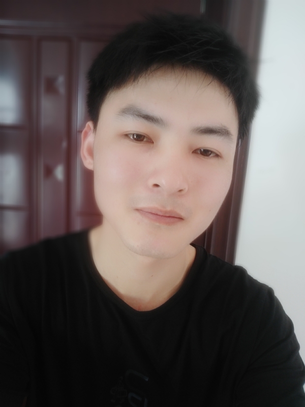 小情绪)っ的第一张照片--海峡交友网
