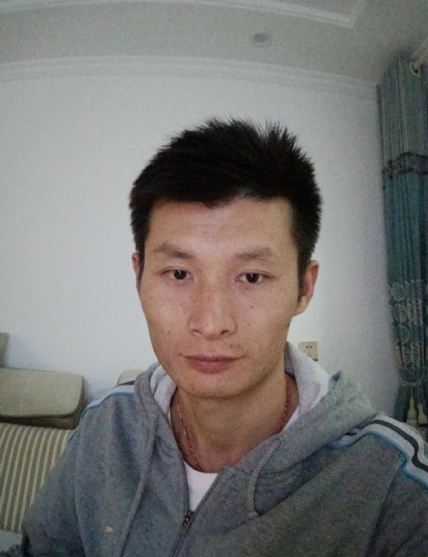A找个靠谱的的第一张照片--海峡交友网
