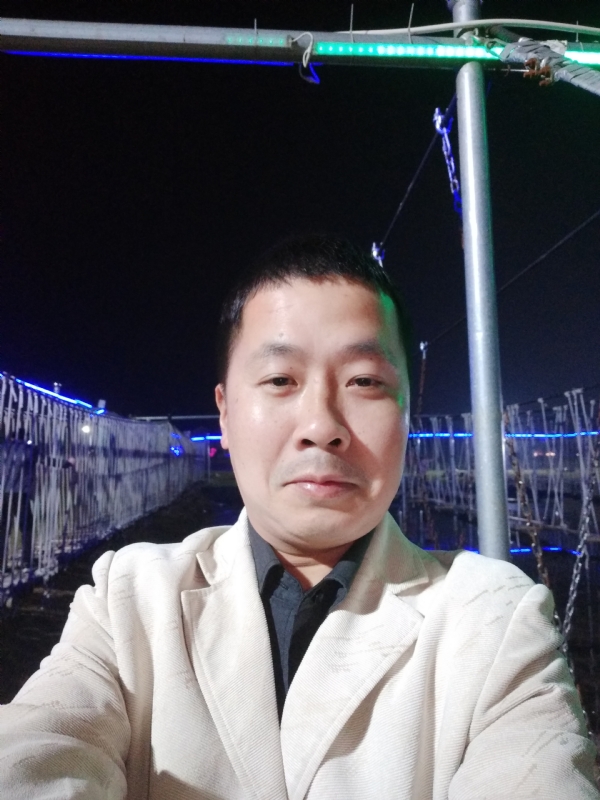 阿峰的第一张照片--海峡交友网