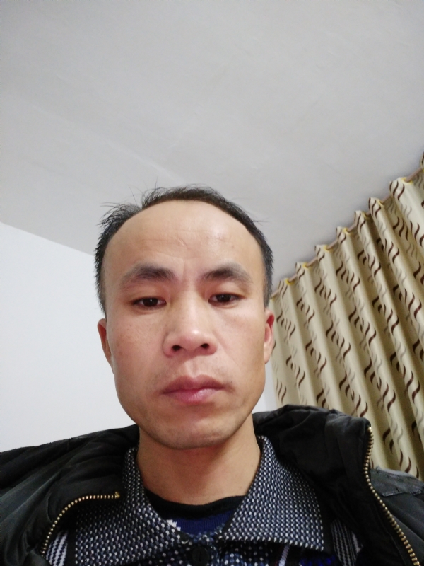 人生相爱的第一张照片--海峡交友网
