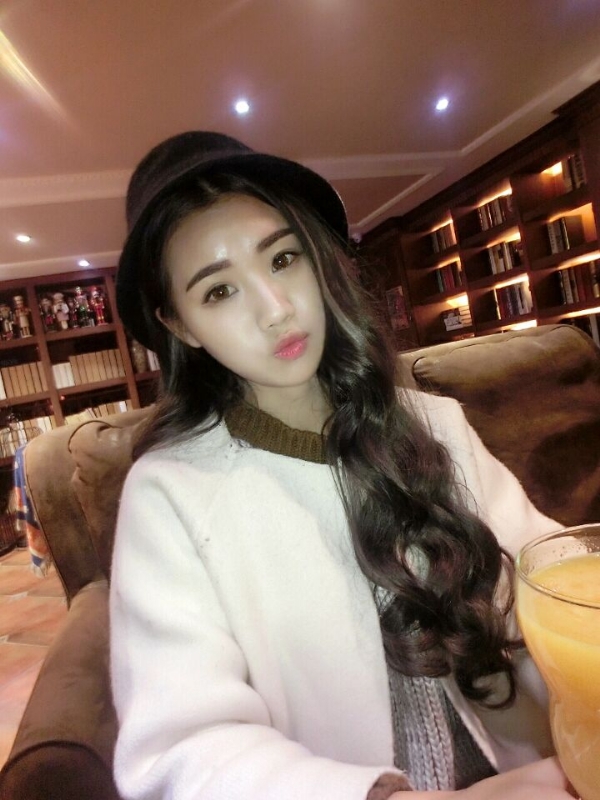 气质小妹的第三张照片--海峡交友网