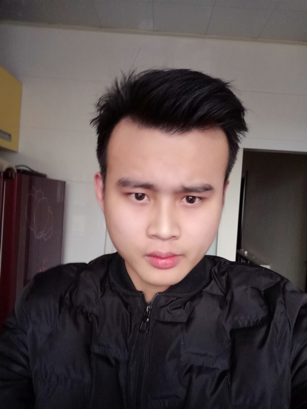 聊天吗的第一张照片--海峡交友网