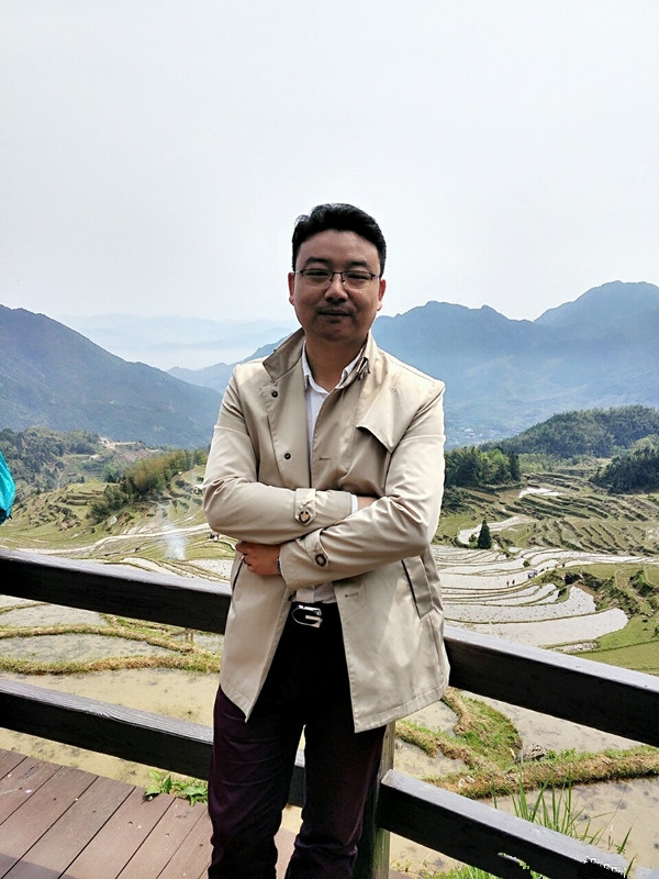 过往的第二张照片--海峡交友网