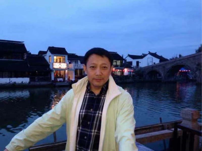 巧克力绅士的第六张照片--海峡交友网
