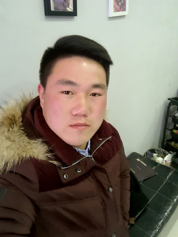 小飞的第一张照片--海峡交友网