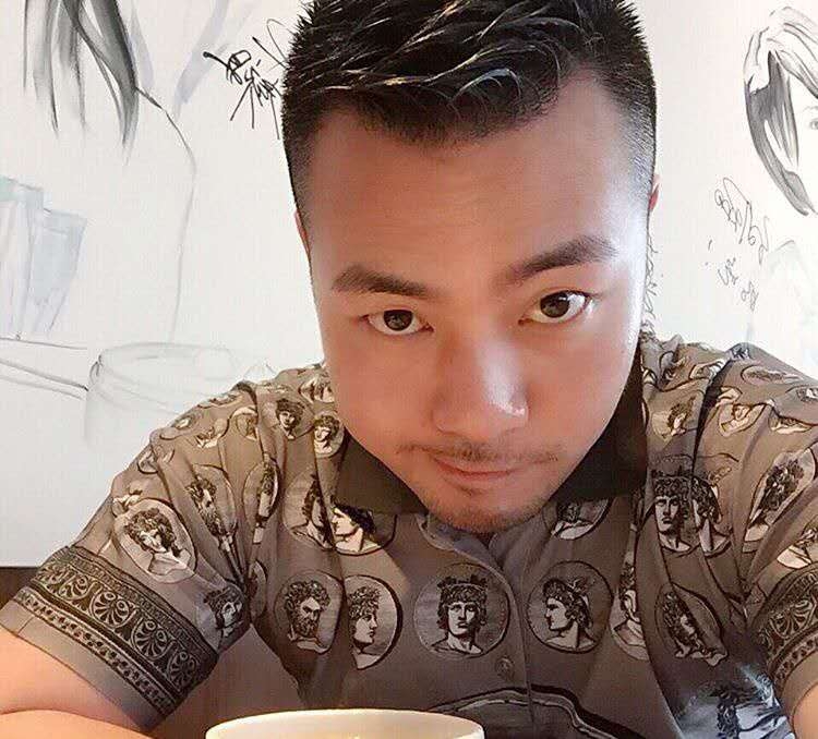 刘江平的第一张照片--海峡交友网