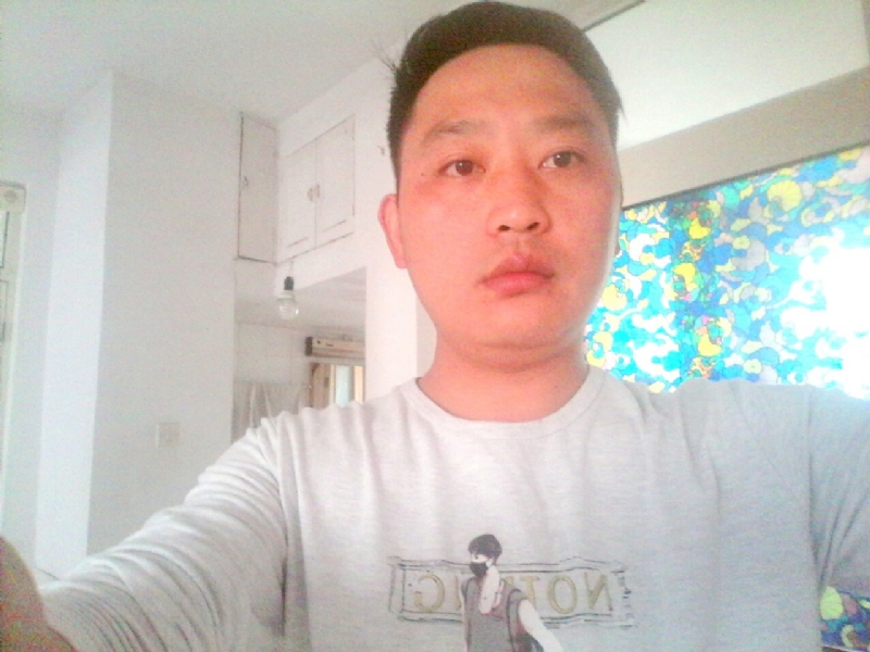 东成西就的第一张照片--海峡交友网