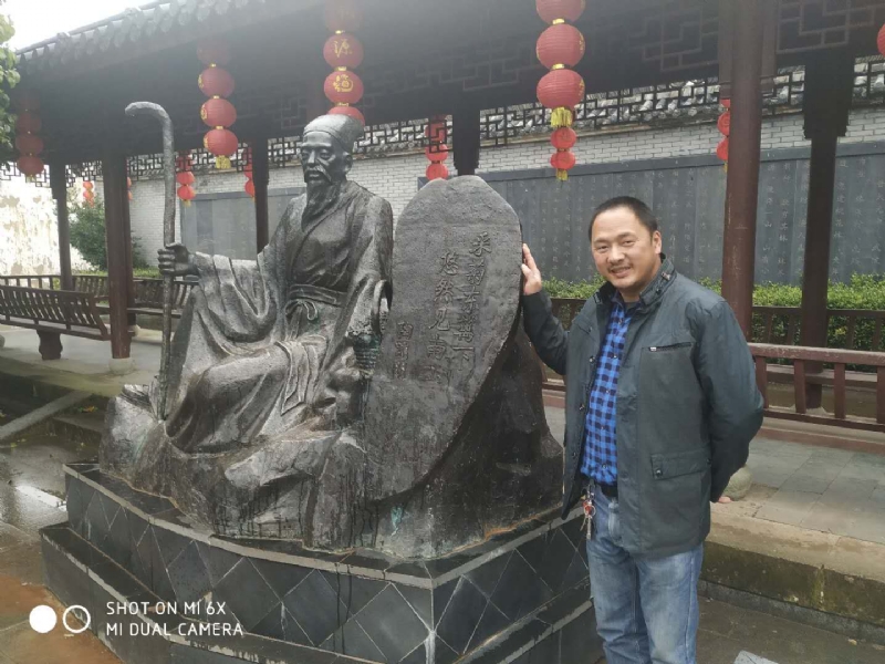 王鑫的第一张照片--海峡交友网