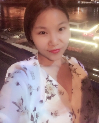 彩儿的第一张照片--海峡交友网