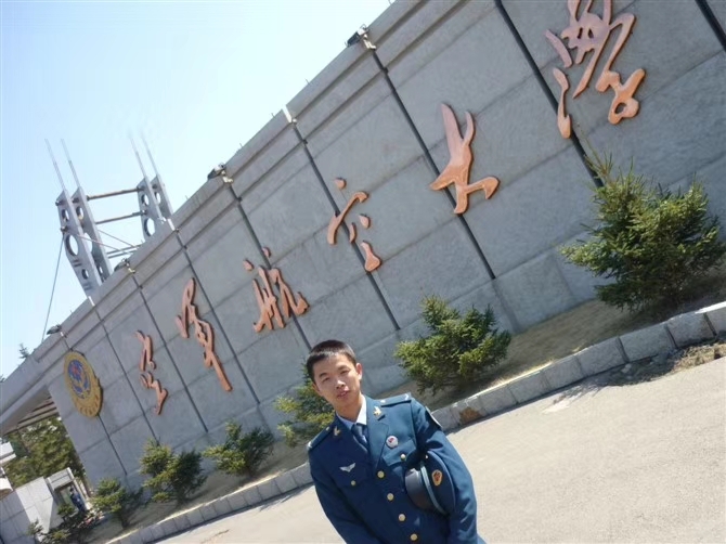 阿德的第一张照片--海峡交友网