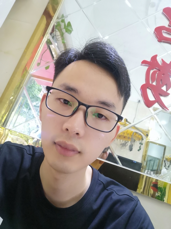 嗨喽先生的第一张照片--海峡交友网