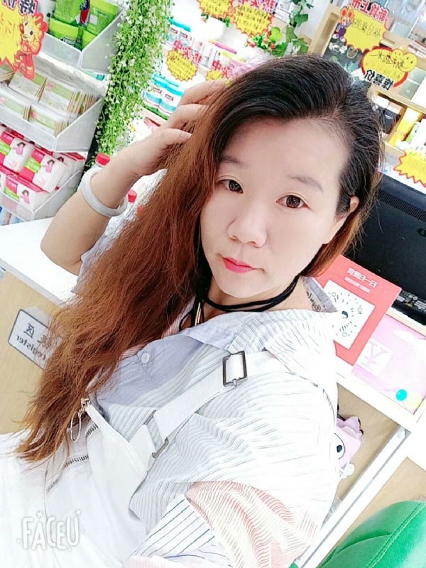 幸福的第一张照片--海峡交友网