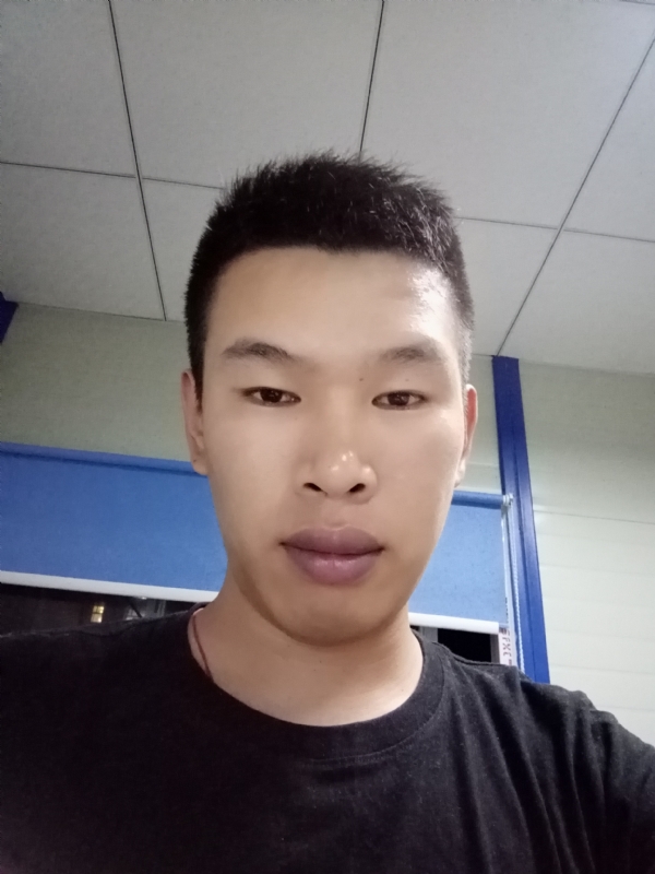 不一样得烟火的第一张照片--海峡交友网