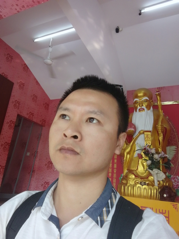 WAR的第一张照片--海峡交友网