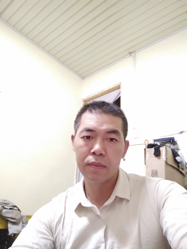 为伊消得人憔悴的第一张照片--海峡交友网