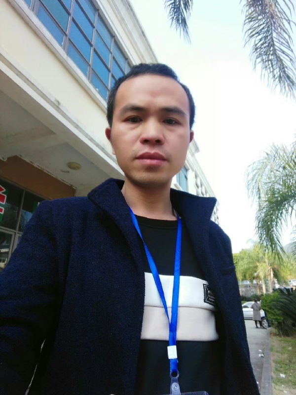 点点的第一张照片--海峡交友网
