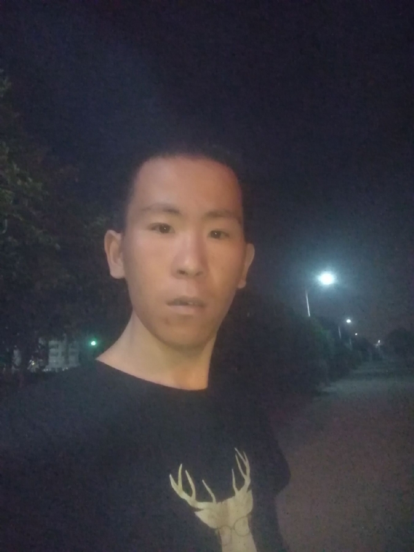 俞凯斌的第一张照片--海峡交友网