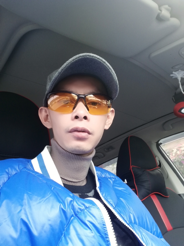 愿得一人心的第一张照片--海峡交友网
