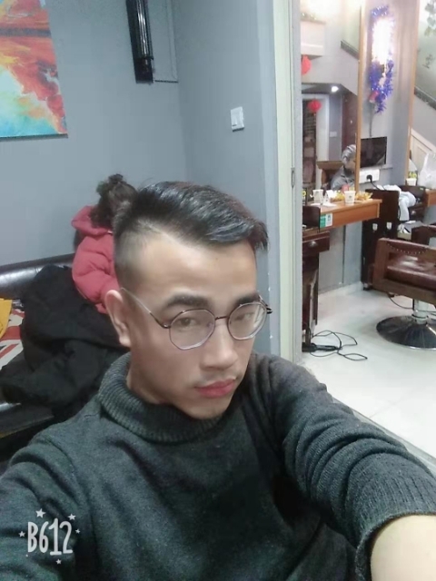 土豆的忧伤的第一张照片--海峡交友网