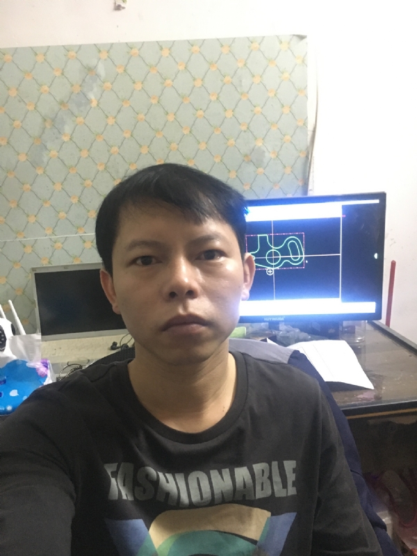黄叶枫的第一张照片--海峡交友网