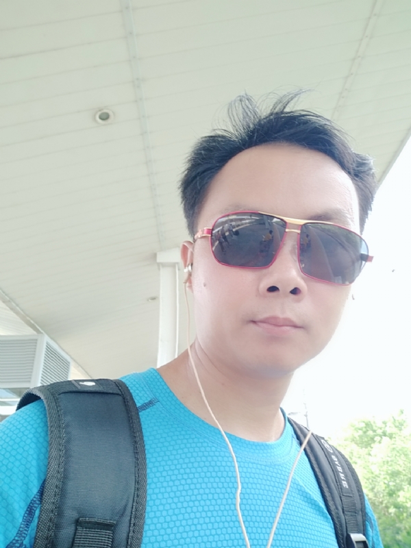 八九不离十的第一张照片--海峡交友网