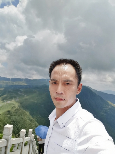 LXZ的第一张照片--海峡交友网