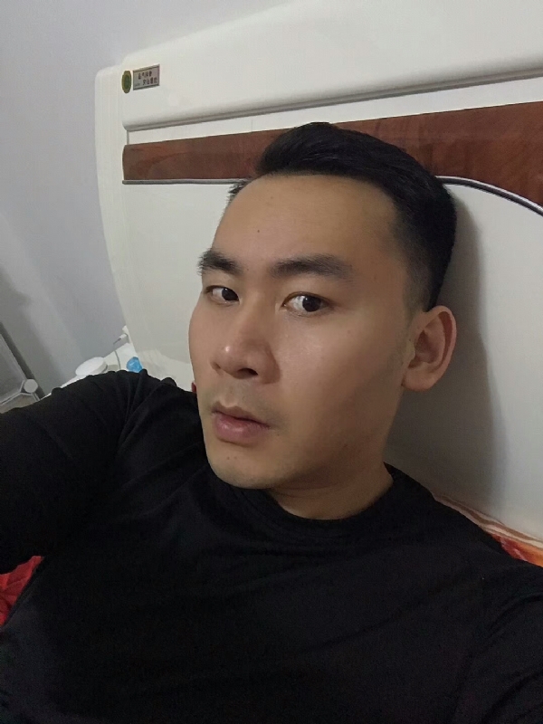 领悟的第一张照片--海峡交友网