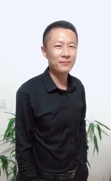 地huhi的第一张照片--海峡交友网