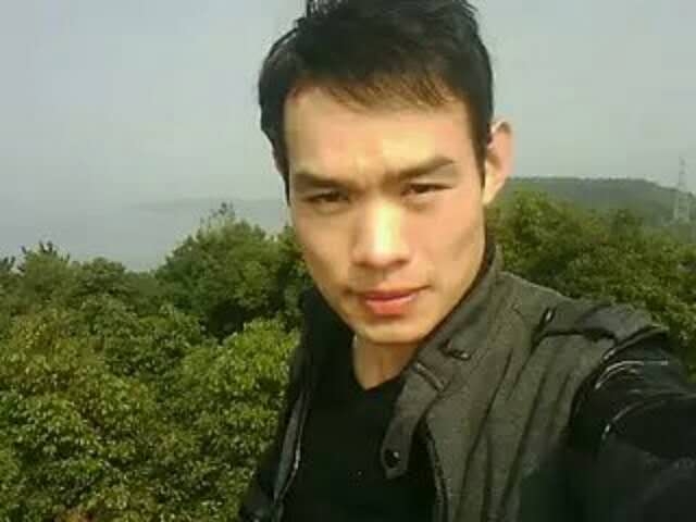 明镜的第一张照片--海峡交友网
