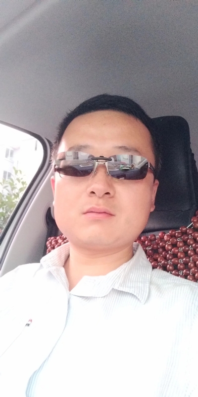 痛苦的单身狗的第一张照片--海峡交友网