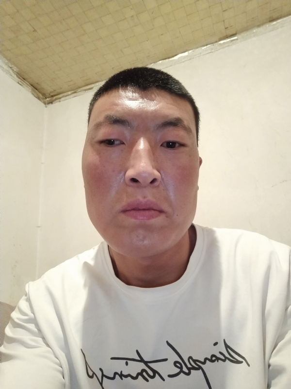 只为遇见你的第一张照片--海峡交友网