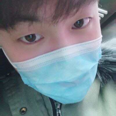 大学生的第一张照片--海峡交友网