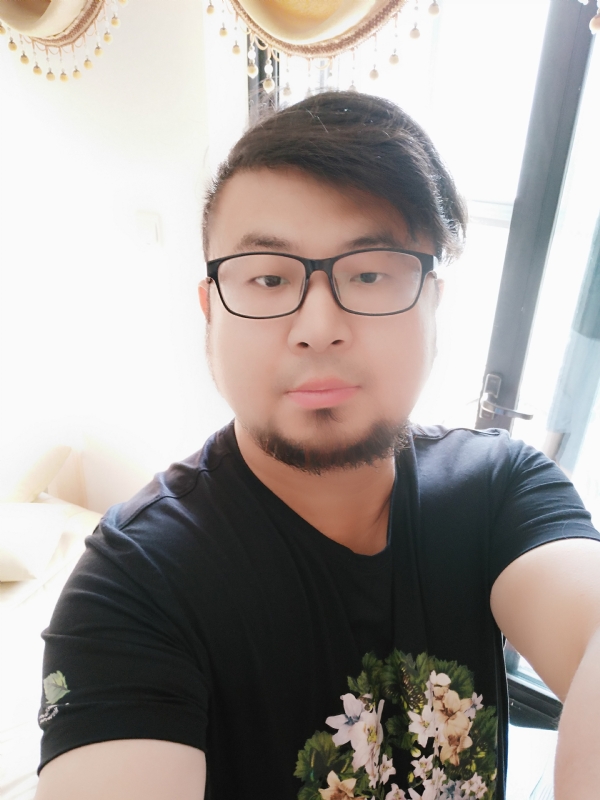 一生所爱的第二张照片--海峡交友网