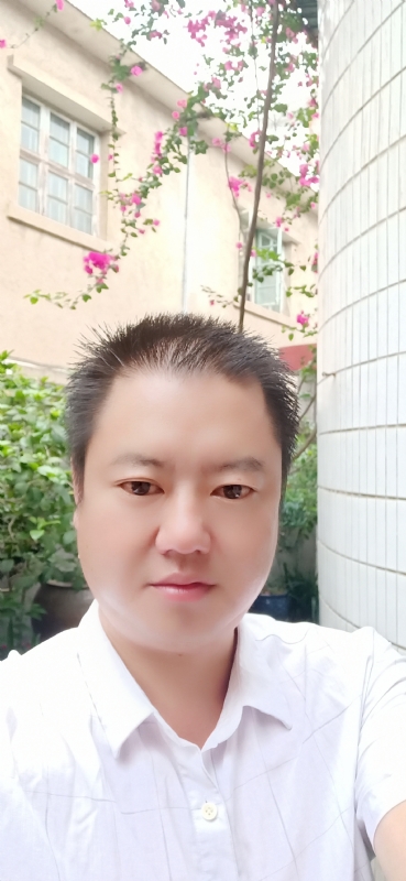 陈欢翔的第一张照片--海峡交友网