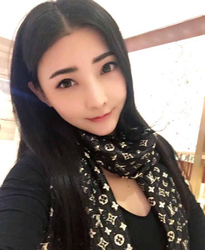詩詩的第一张照片--海峡交友网