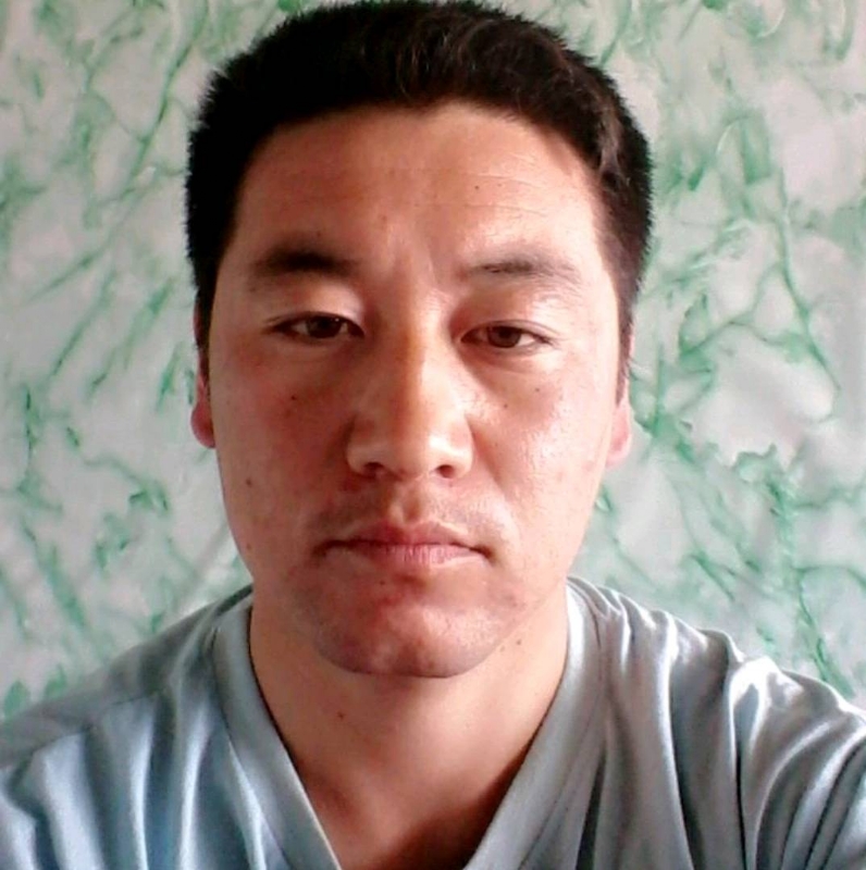 寻找另一半的第三张照片--海峡交友网