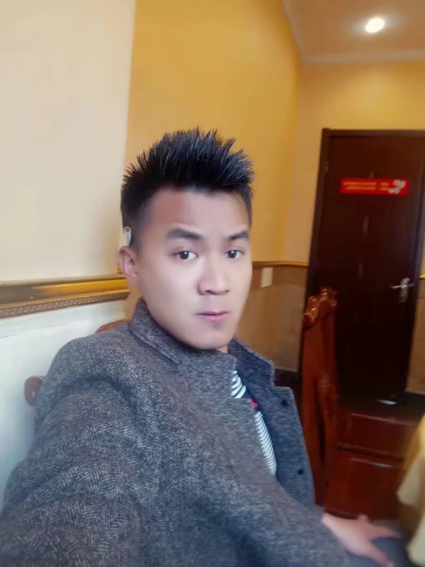 只为等你的第三张照片--海峡交友网