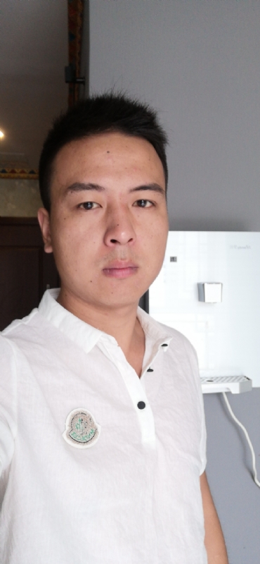 与卿共舞的第三张照片--海峡交友网