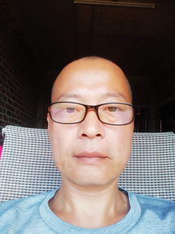 森的第一张照片--海峡交友网