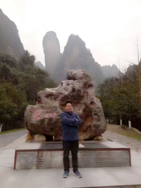珍惜的第二张照片--海峡交友网