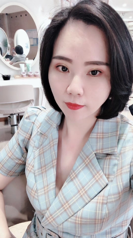 固执的第一张照片--海峡交友网