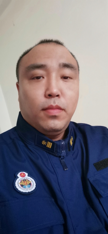 平凡的第一张照片--海峡交友网