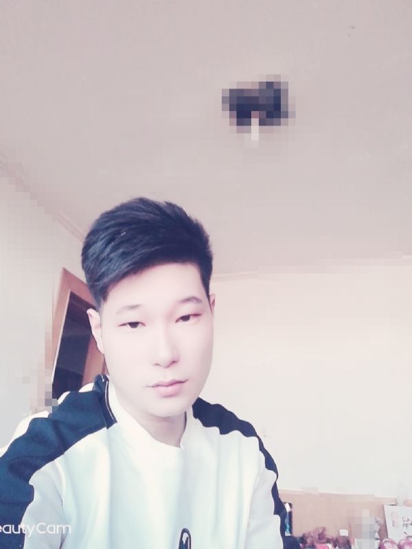 子凡的第一张照片--海峡交友网