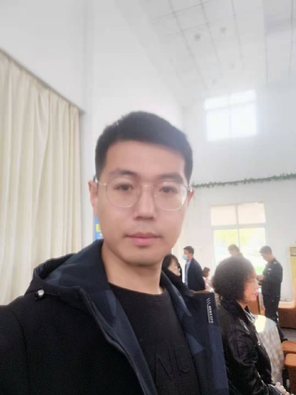 开心的你的第二张照片--海峡交友网