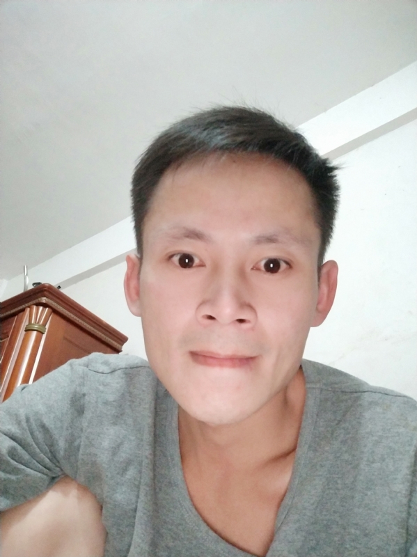 小马的第一张照片--海峡交友网