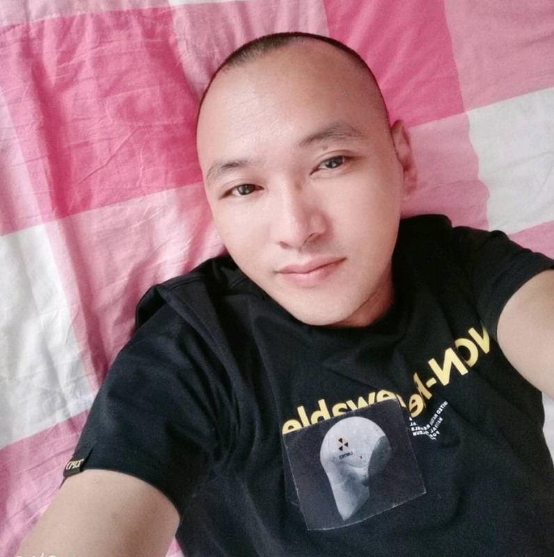 求脱单的第一张照片--海峡交友网