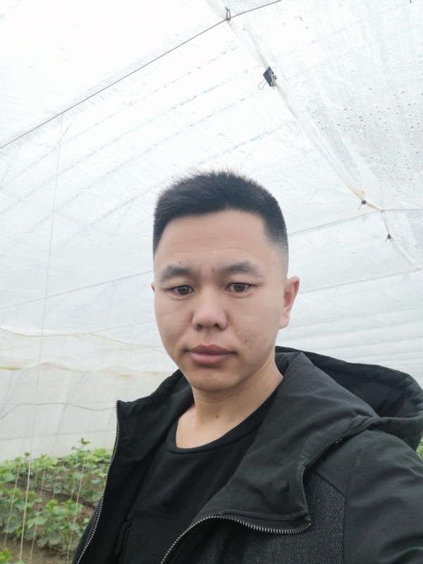 宇成的第二张照片--海峡交友网